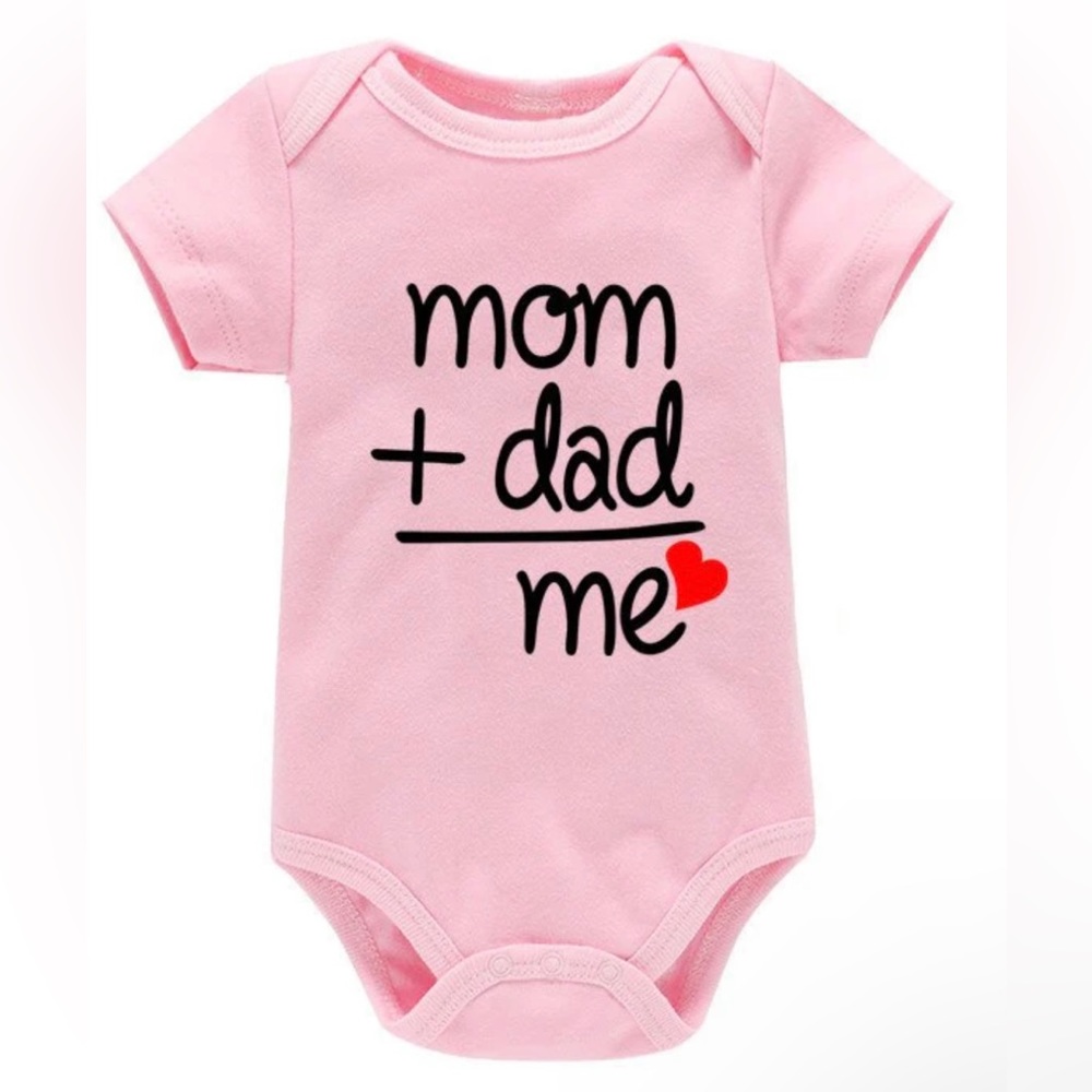 Mom+Dad=Me Baby Pink Onesie Size Newborn (NEW)